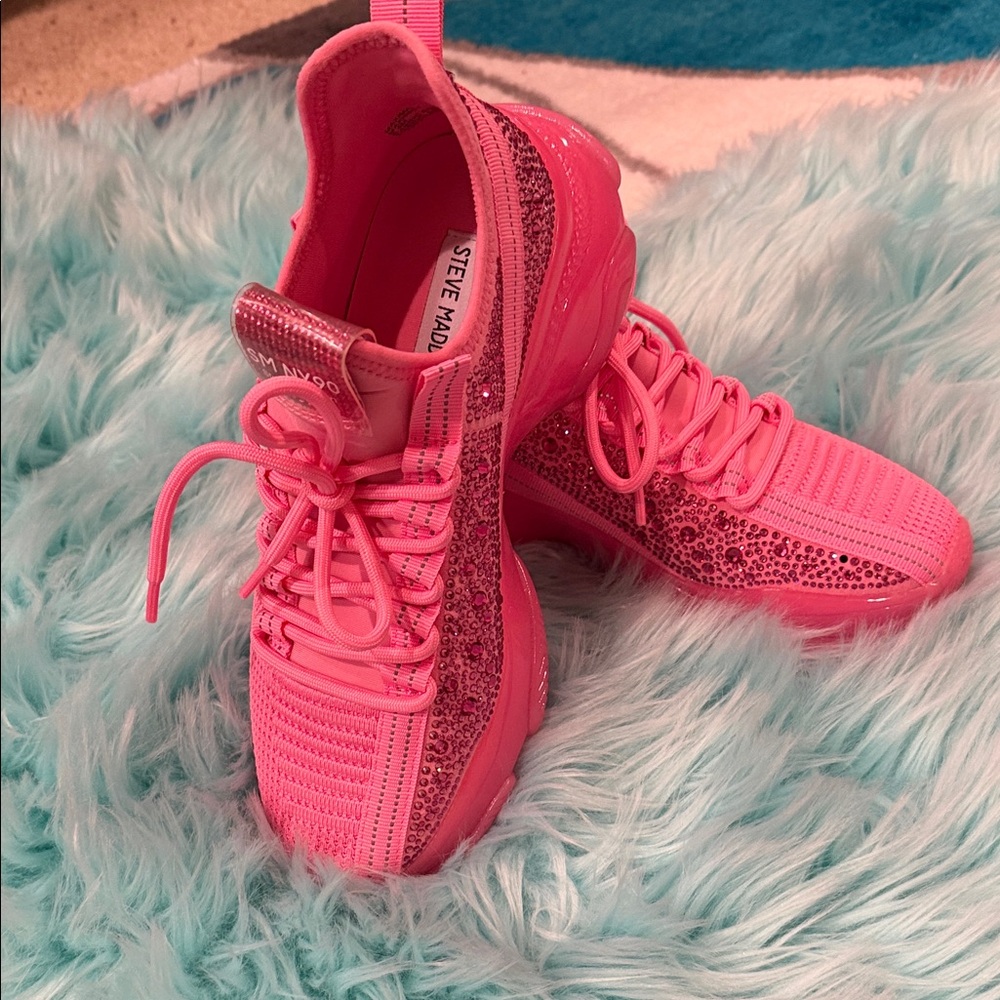Steve Madden Glittery Pink Sneakers